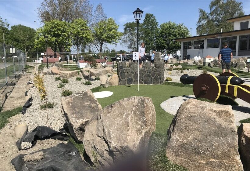 Gamlebyen Hotell   Fredrikstad