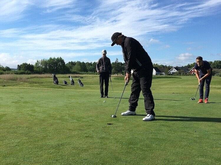 Gamlebyen Hotell   Fredrikstad