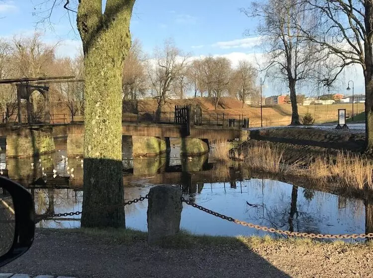 Gamlebyen Hotell   Fredrikstad