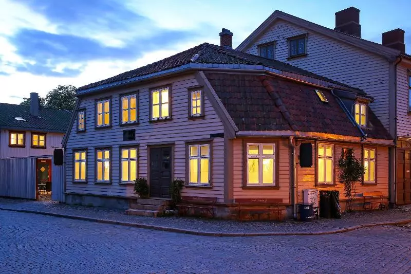 Gamlebyen Hotell   Fredrikstad