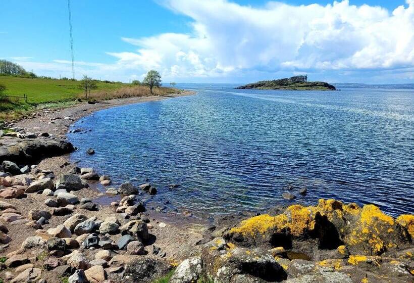 فندق L Jeløy Radio