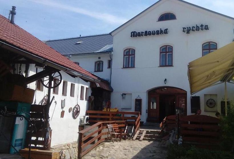 호텔 Maršovská Rychta