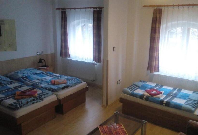 호텔 Maršovská Rychta