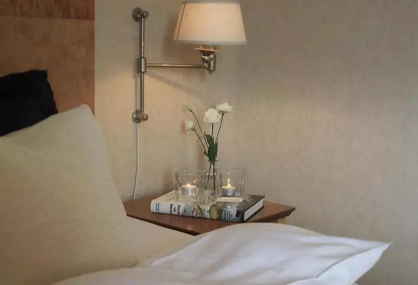 Hotelli Rederiet