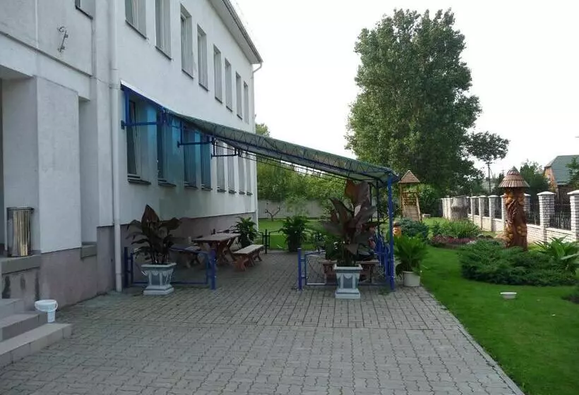 هتل Skaistažiedė