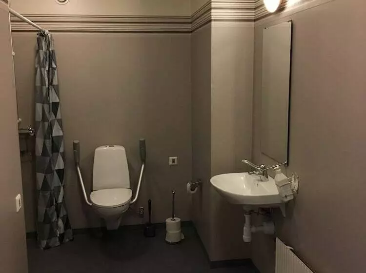 Hässleholmsgårdens Vandrarhem