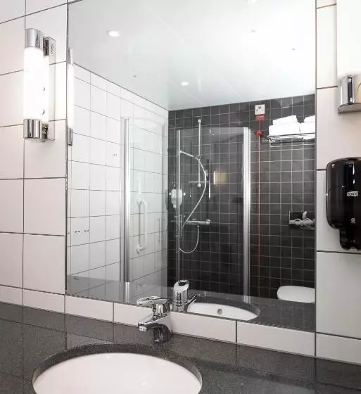 Pingvinhotellet Unn Tromsø