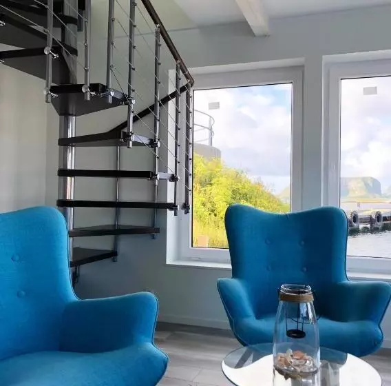Røst Bryggehotell