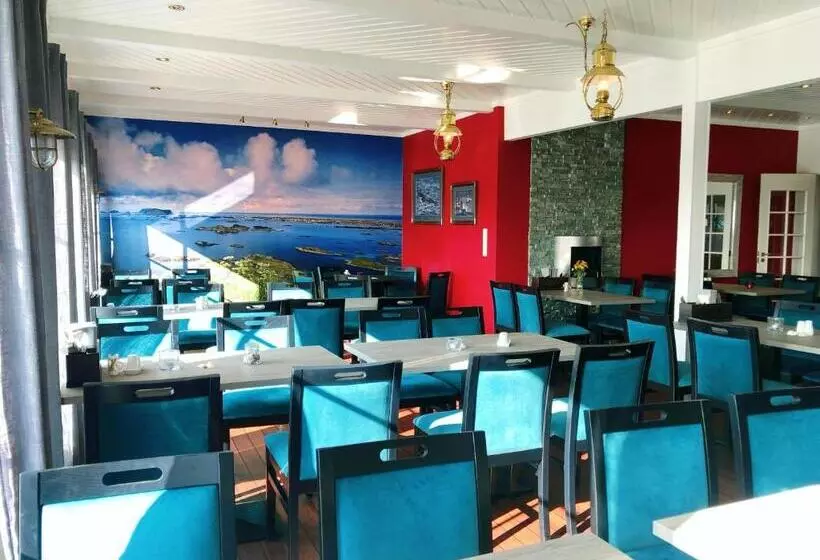 Røst Bryggehotell