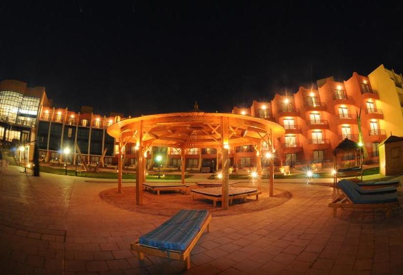 Sinaway Lagoon Aquapark Hotel And Spa