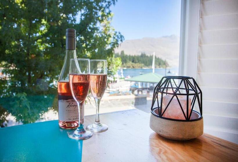 Absoloot Hostel Queenstown