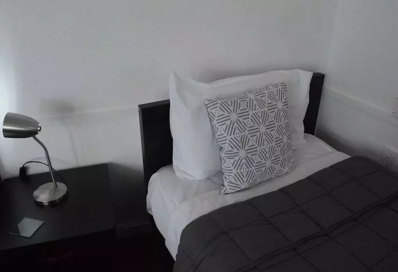Alexander Motel
