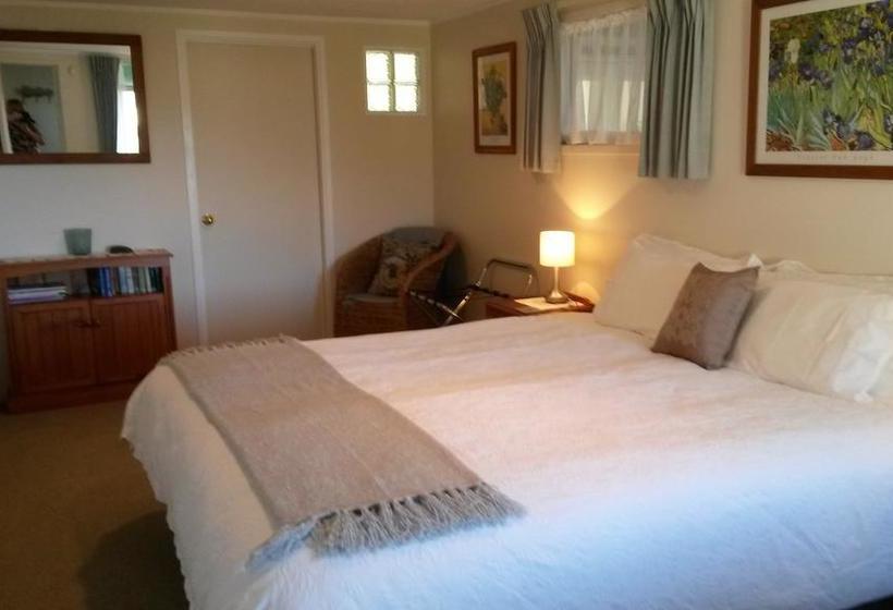 Anton & Mary S Bed & Breakfast