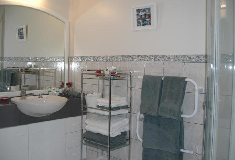 Anton & Mary S Bed & Breakfast