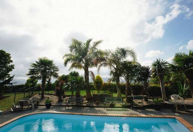 Asure Kaimai View Motel