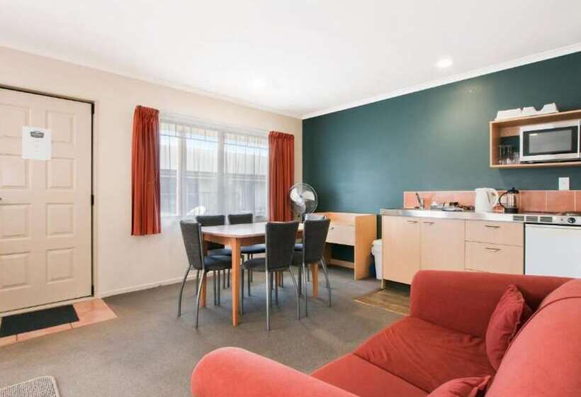 Asure Kaimai View Motel