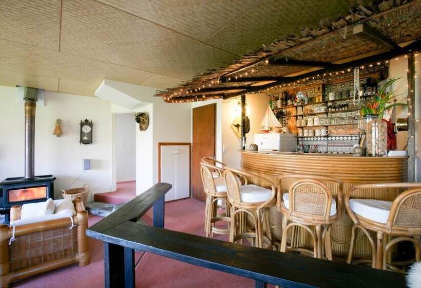 Bed and Breakfast Alpine Suites