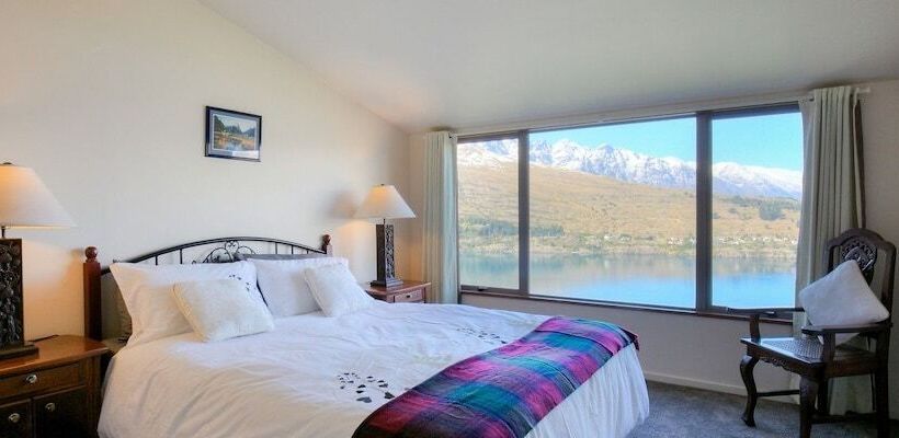 Bed and Breakfast Alpine Suites