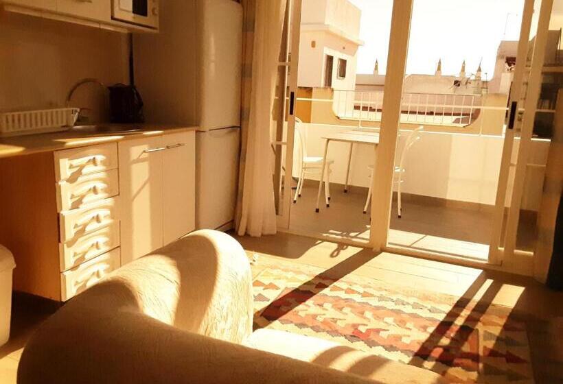 تختخواب و صبحانه Alvor Ar De Mar