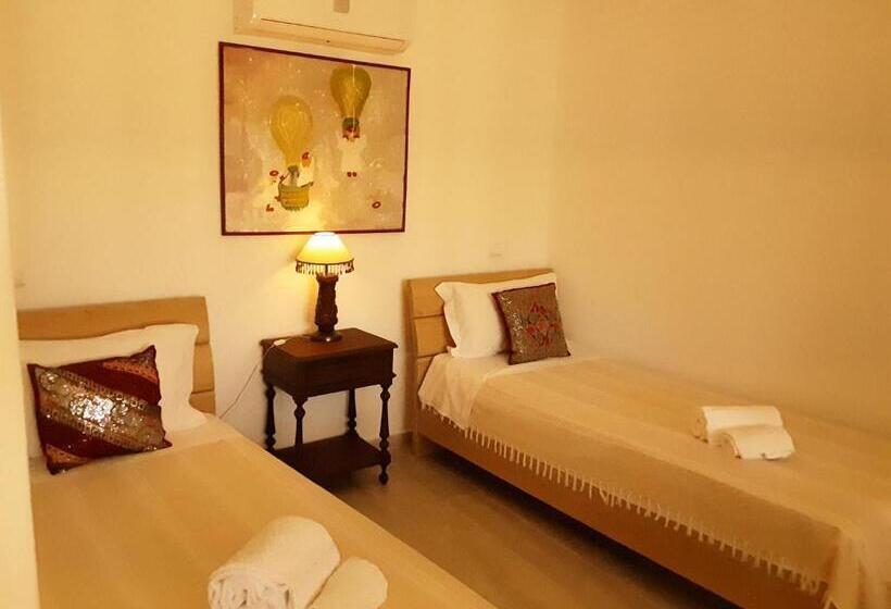 تختخواب و صبحانه Alvor Ar De Mar