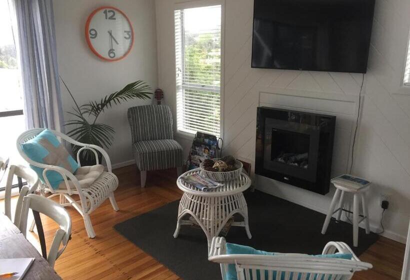 ベッドアンドブレックファースト Kiwi House Waiheke