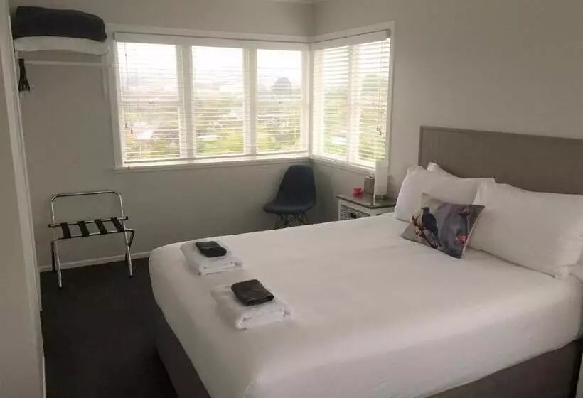 ベッドアンドブレックファースト Kiwi House Waiheke