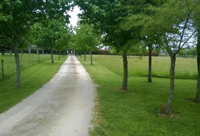 צימר Korbaylen Estate