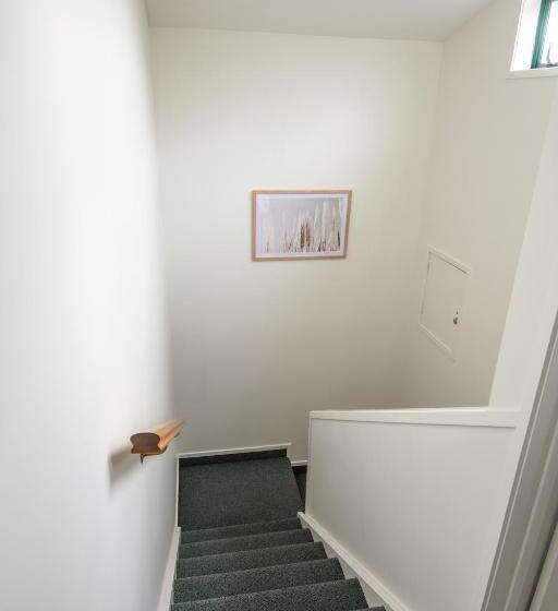 Cambridge Mews Motel