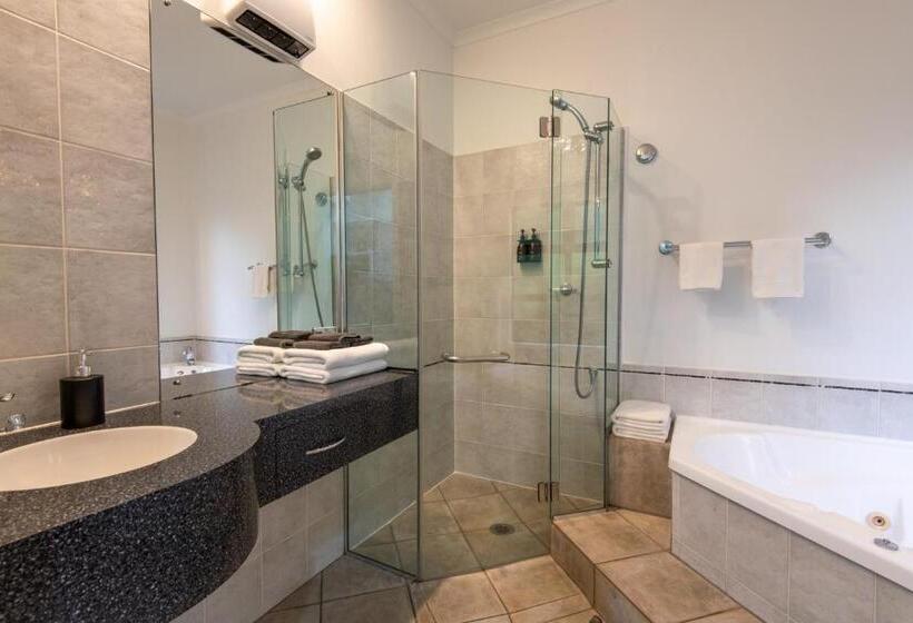 Cambridge Mews Motel