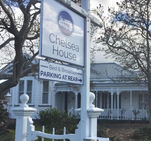 Chelsea House Bed & Breakfast