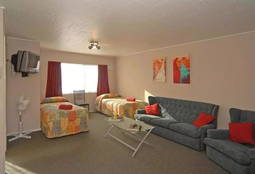 Gloucester House Motel