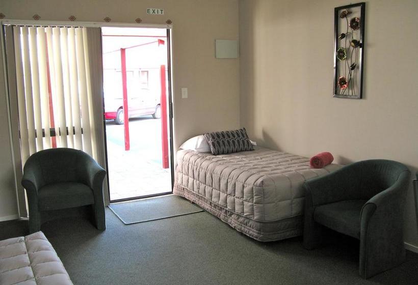 Gloucester House Motel