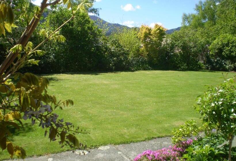 Harrogate Gardens Motel