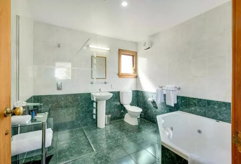 Harrogate Gardens Motel