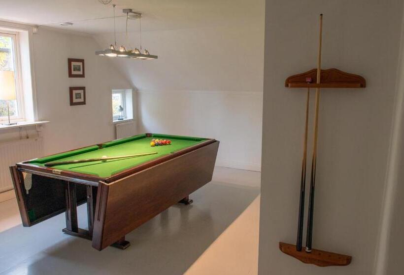 호텔 32 Rum & Kök