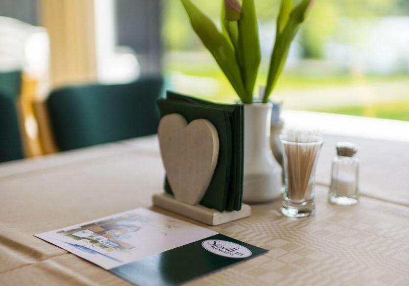 هتل Sjövillan Konferens