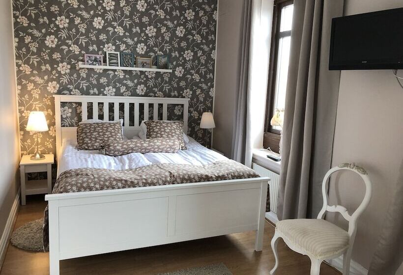 בית מלון כפרי Skivarps Gästgivaregård