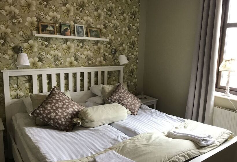 בית מלון כפרי Skivarps Gästgivaregård