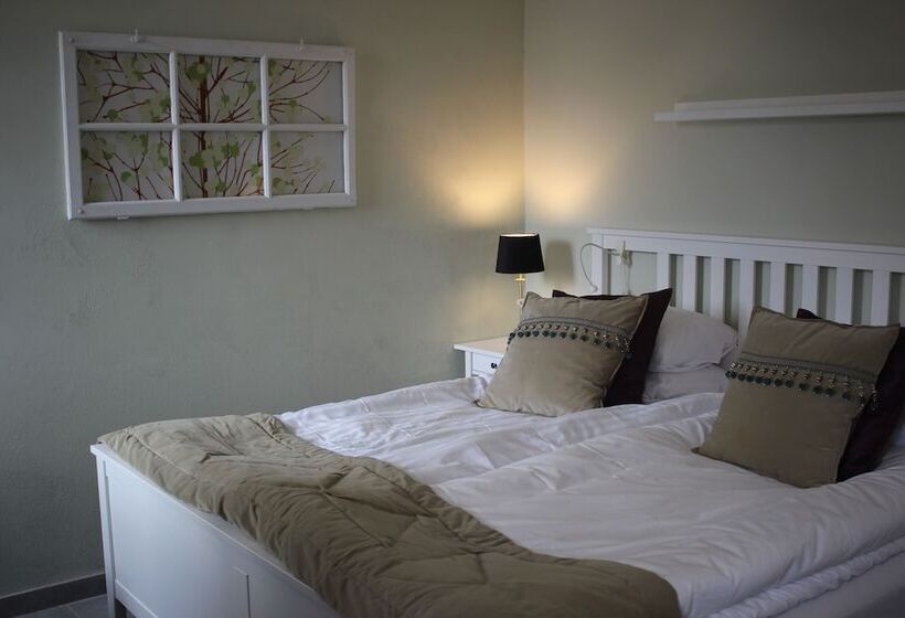 בית מלון כפרי Skivarps Gästgivaregård