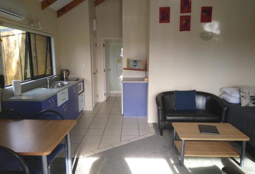 Kerigold Secluded Chalets Motel