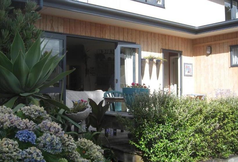 Kotuku Bed & Breakfast