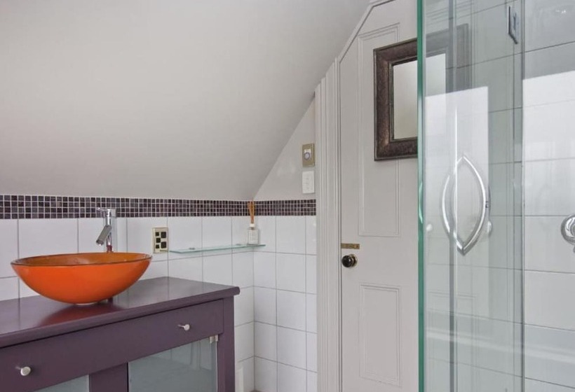 Lilac Rose Boutique Bed And Breakfast