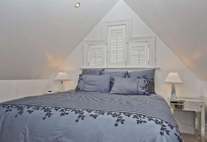 Lilac Rose Boutique Bed And Breakfast