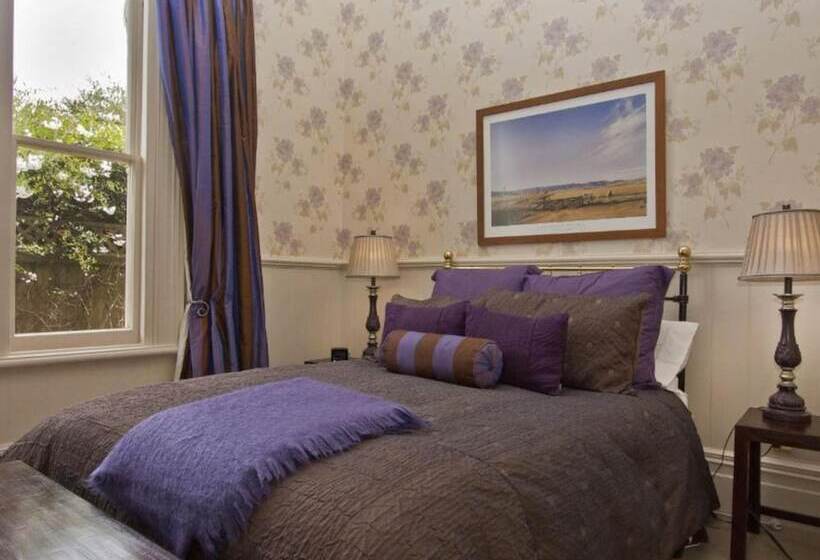 Lilac Rose Boutique Bed And Breakfast