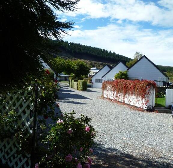 فندق على الطريق Clyde Central