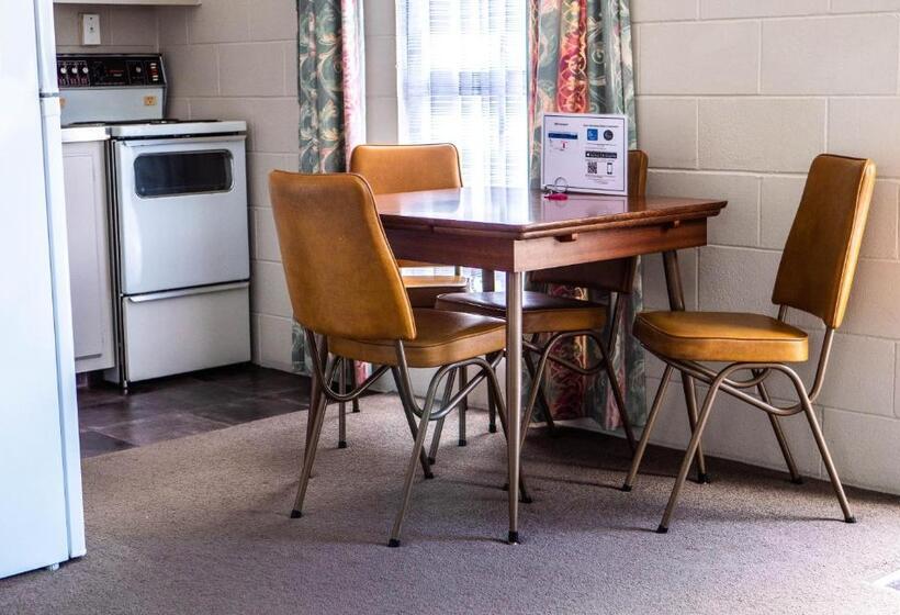 فندق على الطريق Clyde Central