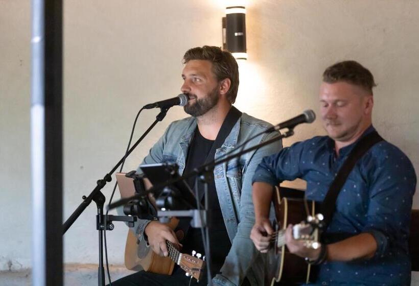 örums Nygård Gårdshotell