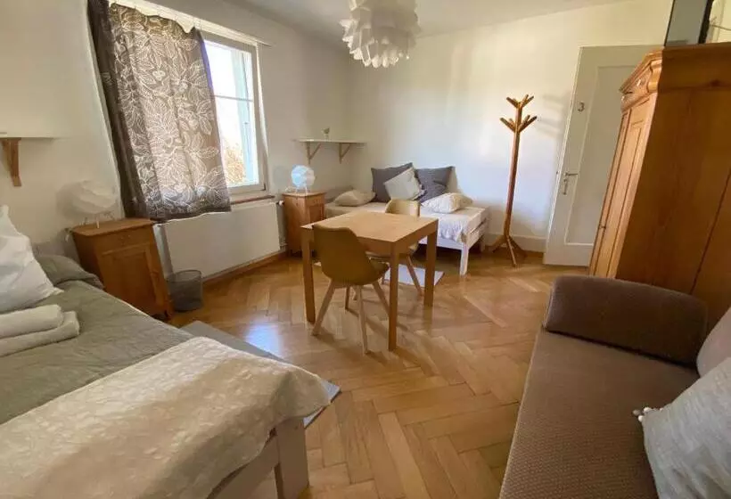 Aamiaismajoitus (B&B) Gästehaus Sonne