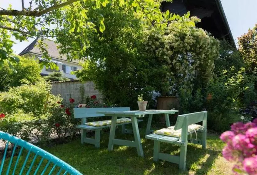 Aamiaismajoitus (B&B) Gästehaus Sonne