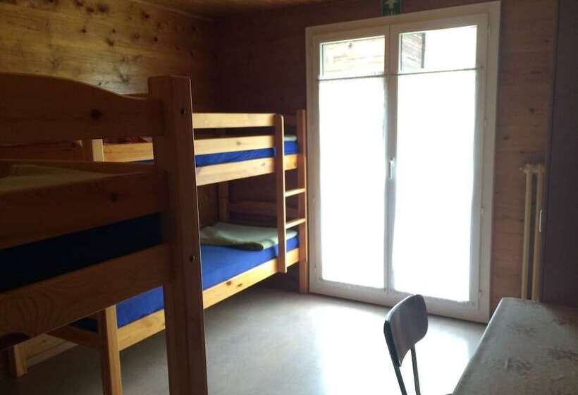 Gruppenhaus Rosy   Hostel